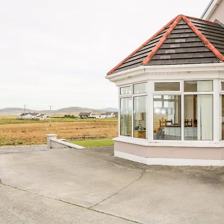 Seaview Holiday home *